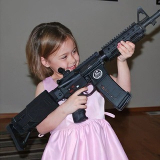 Логотип @imnasiaa - 𝗶𝗺𝗻𝗮𝘀𝗶𝗮𝗮