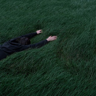 Логотип @importantstuff - life