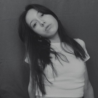 Логотип @indulgenc_e - indulgence