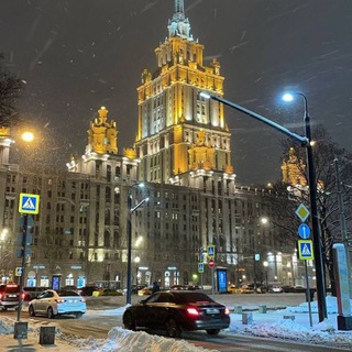 Логотип @inmsklove - в мск любят