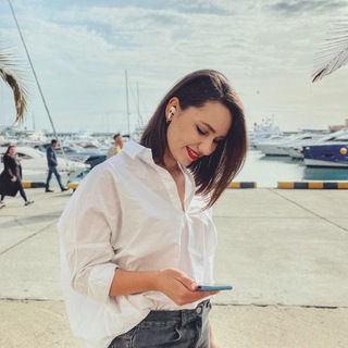 Логотип @inna_v_more_knig - В море книг