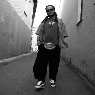 Логотип @innaplanetyanovna - Дэв4ик