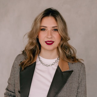 Логотип @innizz_design - Дизайн и Философия Интерьера 🏡 Инна Крескиян