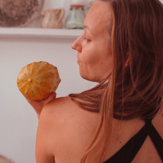 Логотип @inozemtseva_katerina - Душный психотерапевт