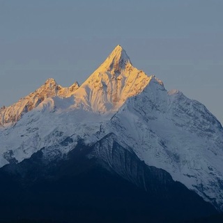 Логотип @inshiirah - inshirah