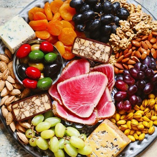 Логотип @instameat - Настя Понедельник | РЕЦЕПТЫ