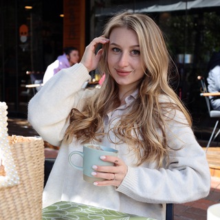 Логотип @instasticker - Anna Basarab