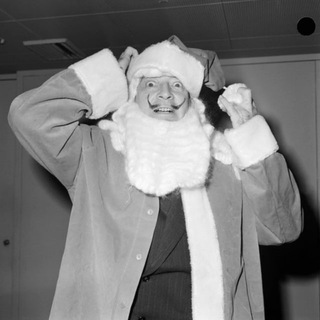 Логотип @intellectjournal - IQ - интеллектуальный журнал