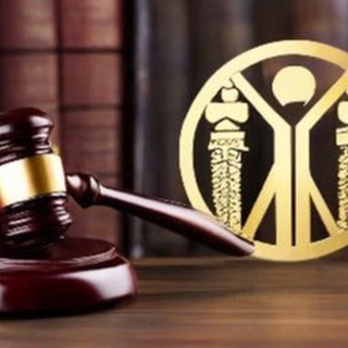 Логотип @interestinglawer - Юристы: просто о сложном