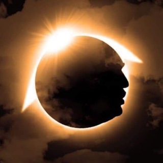 Логотип @intheshadqws - Q