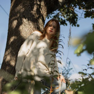 Логотип @intr_iksi - INTRIKSI