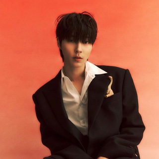 Логотип @introvertkaa - читайский vibe