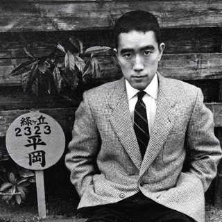 Логотип @intxtwetrust - IN TXT WE TRUST