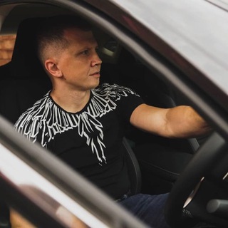 Логотип @invest_andreev - Invest 📈By Alexey Andreev