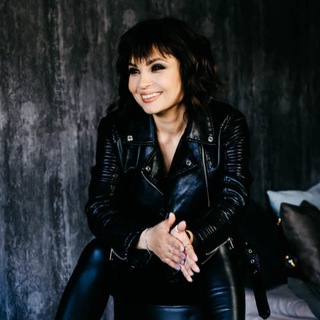 Логотип @investorveshaet - Марина Буданова/Инвестор