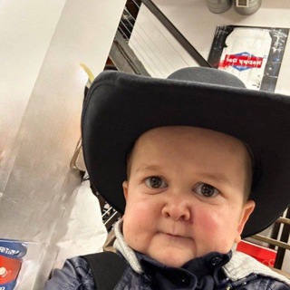 Логотип @invi2k - invi