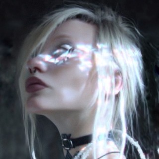 Логотип @io_rosemary - 𝔯𝔬𝔰𝔢𝔪𝔞𝔯𝔶˙⊹｡⋆