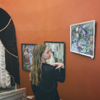 Логотип @iriisstviel - Iri 🪐