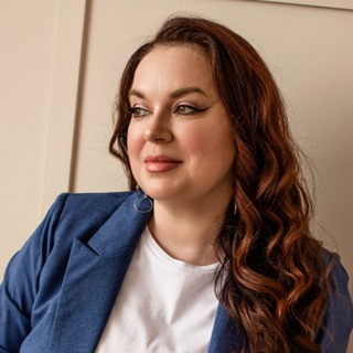 Логотип @irina_for_deaf - Ирина Саух на РЖЯ 🌿