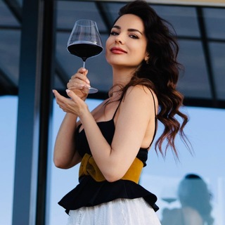 Логотип @irinabogovich - Ирина Богович - дневник винодельши