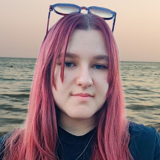 Логотип @irinaseaaa - irinasea_