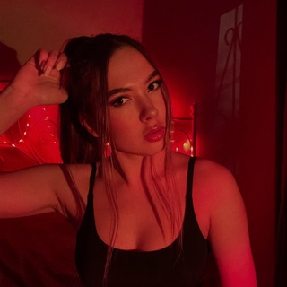 Логотип @irisska_live - irisska0_0