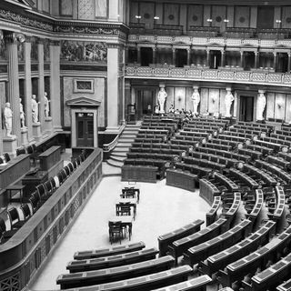 Логотип @irkparlament - Парламентский Иркутск