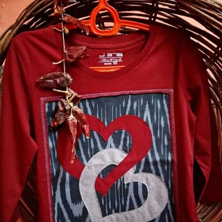 Логотип @irumiwear - irumiWear