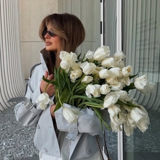 Логотип @isesthetique - Esthétique