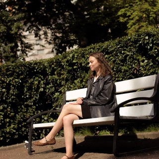 Логотип @iskusstvodomoseda - art home