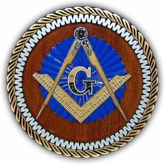 Логотип @istinnablizko - Истина (VERUM)