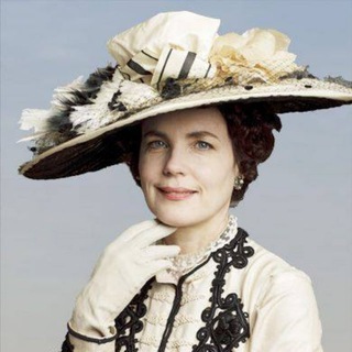 Логотип @istoria_mody - История моды и Аристократия. Блог