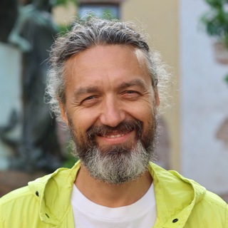 Логотип @isyclub - RODION MAMONTOV
