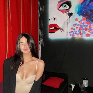 Логотип @italiiano_muzz - ɪᴛᴀʟɪᴀɴᴏ ᴍᴜᴢ🇮🇹