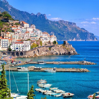 Логотип @italyhome - Недвижимость Италии