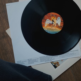 Логотип @its365inch - 365inch: винил и музыка