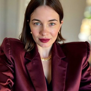 Логотип @ivanovajulia_inspo - КУЛЬТУРА ОДЕВАТЬСЯ с Юлией Ивановой