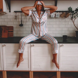 Логотип @ivanovashop2022 - Ivanova.shop