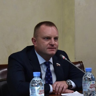 Логотип @ivansukharevgd - Иван Сухарев
