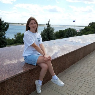 Логотип @ivetablog - Сильные продажи ⚡ Светлана Иванова