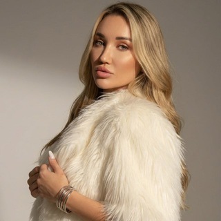 Логотип @ivoryinspo18 - Не великолепный век | ivoryinspo