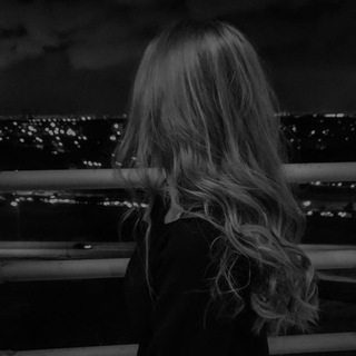 Логотип @iwanthe - Я хочу