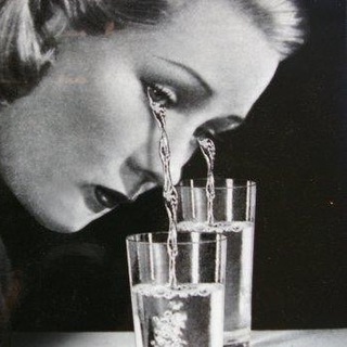 Логотип @iwantmyhatback - Ворчание Ярославы