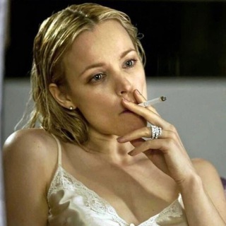 Логотип @iwatchedthis - я в фильме видел