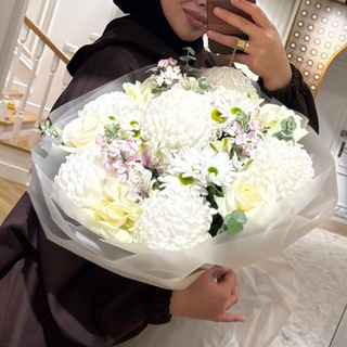 Логотип @iymanaz - 𝑰𝒀𝑴𝑨𝑵𝑨𝒁