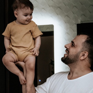 Логотип @izabakarov - Izabakarov