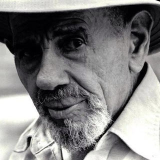 Логотип @jacquefresco1916teleg - JacqueFresco1916teleg