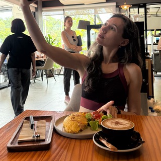 Логотип @jaguaritsa - WELLNESS COACH Phuket