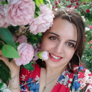 Логотип @janetaro - Таро - компас судьбы