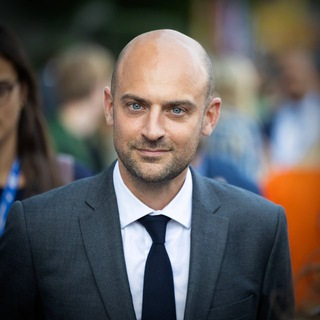 Логотип @jeannoelbarrot - Jean-Noël Barrot